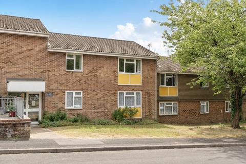 2 bedroom flat for sale, Pound Road, Kings Worthy, SO23