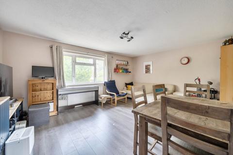 2 bedroom flat for sale, Pound Road, Kings Worthy, SO23