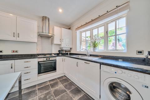 3 bedroom terraced house for sale, Coniscliffe Close, Chislehurst, BR7