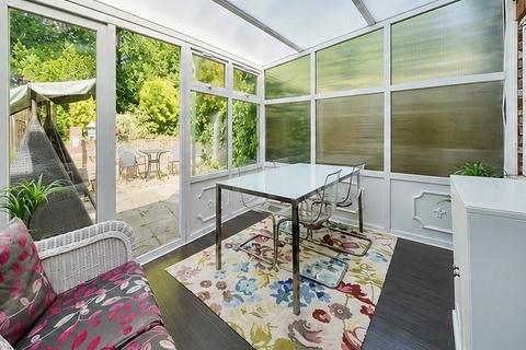 3 bedroom terraced house for sale, Coniscliffe Close, Chislehurst, BR7