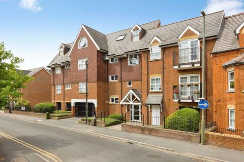 2 bedroom penthouse for sale, Sydenham Road, Guildford GU1