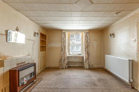 2 bedroom end of terrace house for sale, 12 The Row, Lauder