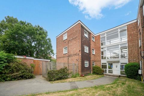 Parchmore Road, Thornton Heath, CR7