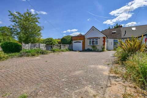 3 bedroom bungalow for sale, Park Street Lane, Park Street, AL2