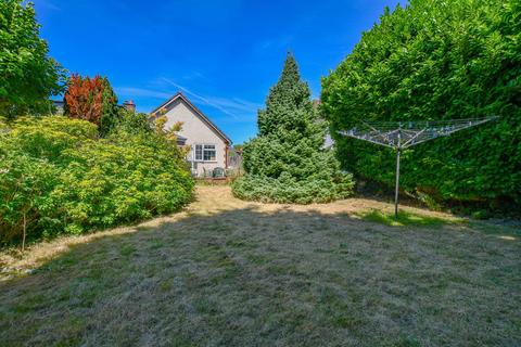 3 bedroom bungalow for sale, Park Street Lane, Park Street, AL2