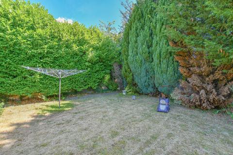 3 bedroom bungalow for sale, Park Street Lane, Park Street, AL2