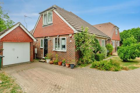 3 bedroom detached house for sale, Tinsley Close, Crawley