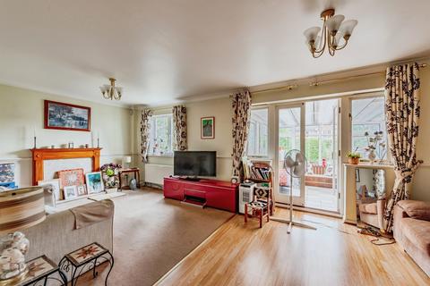 3 bedroom detached house for sale, Tinsley Close, Crawley