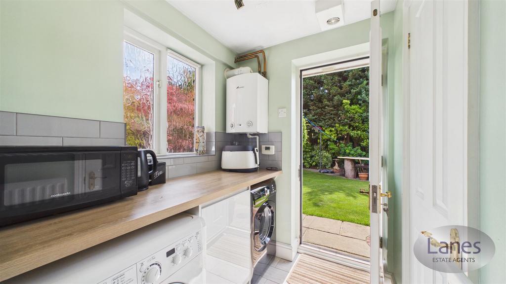 Utility room, utility