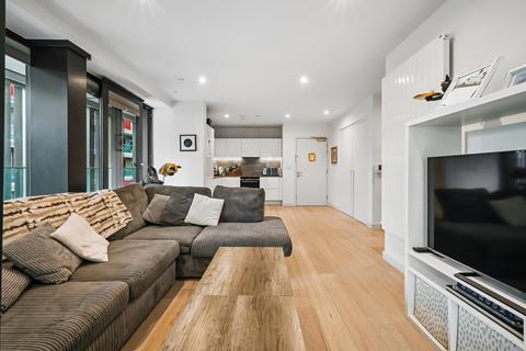 2 bedroom apartment for sale, Marco Polo, Royal Wharf, E16