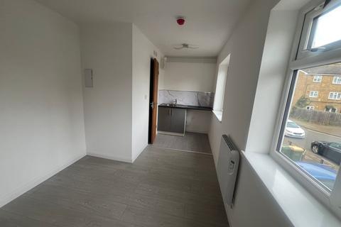 5 bedroom townhouse to rent, East Ham, E6
