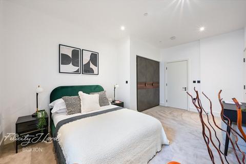 1 bedroom apartment for sale, St John's Hill, London