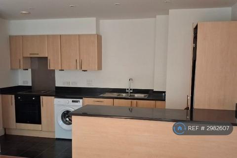 2 bedroom flat to rent, New Dover Road, Canterbury, CT1