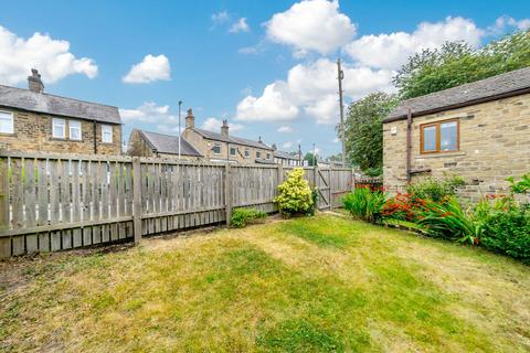 2 bedroom detached bungalow for sale, Paddock Road, Kirkburton, HD8