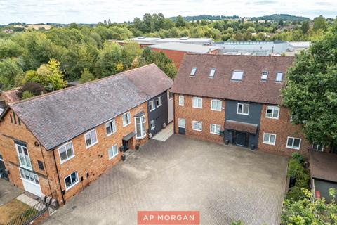 1 bedroom apartment for sale, Flat 9 Rectory Court, Alvechurch, Alvechurch, B48