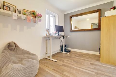 4 bedroom detached house for sale, Dock Road, Chatteris