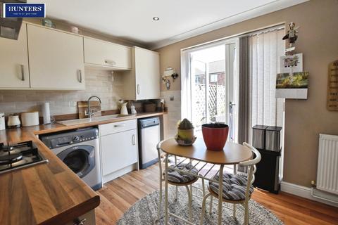 2 bedroom semi-detached house for sale, Ennerdale lane, Scunthorpe