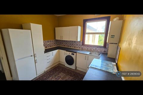 1 bedroom flat to rent, Browning Road, London, E12