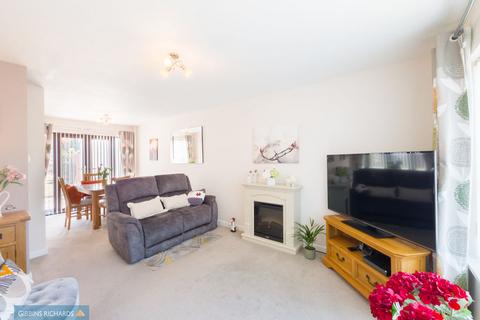 3 bedroom semi-detached house for sale, Rosary Drive, Bridgwater