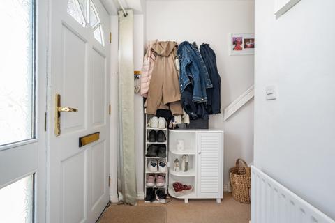3 bedroom semi-detached house for sale - Bild 3