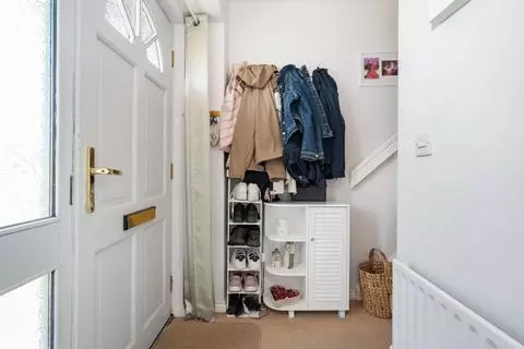 3 bedroom semi-detached house for sale - Bild 4