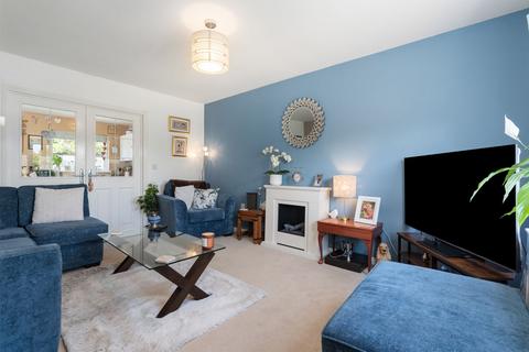 3 bedroom semi-detached house for sale - Bild 5