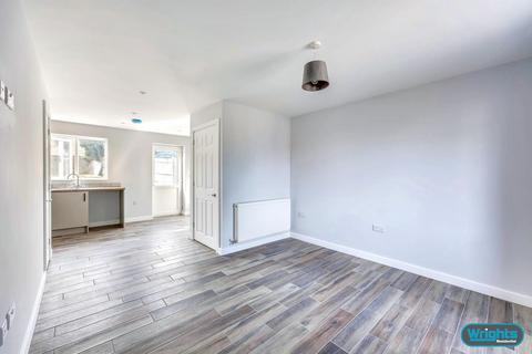 2 bedroom terraced house to rent, Westfield Close, Trowbridge