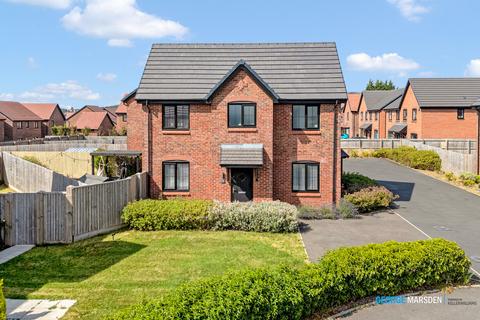 3 bedroom detached house for sale, Avro Close, Bolton, BL6