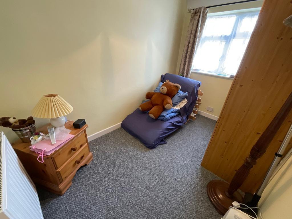 BEDROOM THREE 9'8 x 6'3