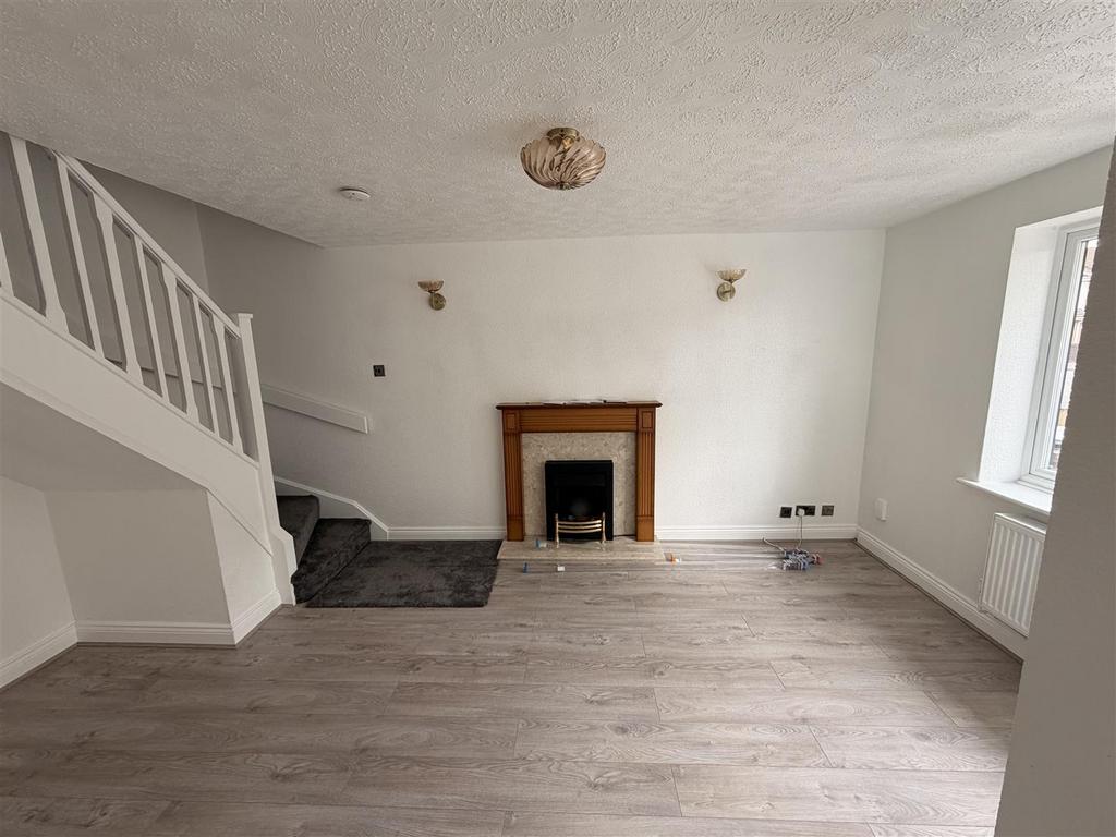 House in Nottingham, Old Basford - View 5