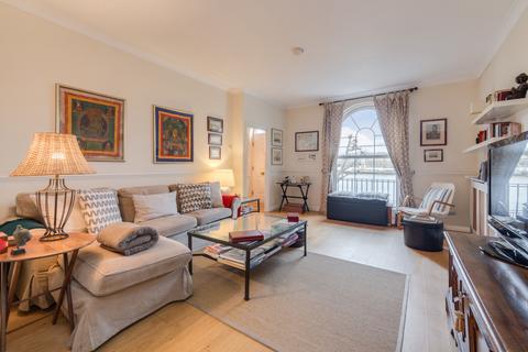 4 bedroom terraced house for sale, Sovereign Crescent, London, SE16