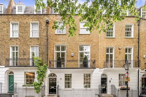 4 bedroom terraced house to rent, Trevor Square, Knightsbridge, London, SW7