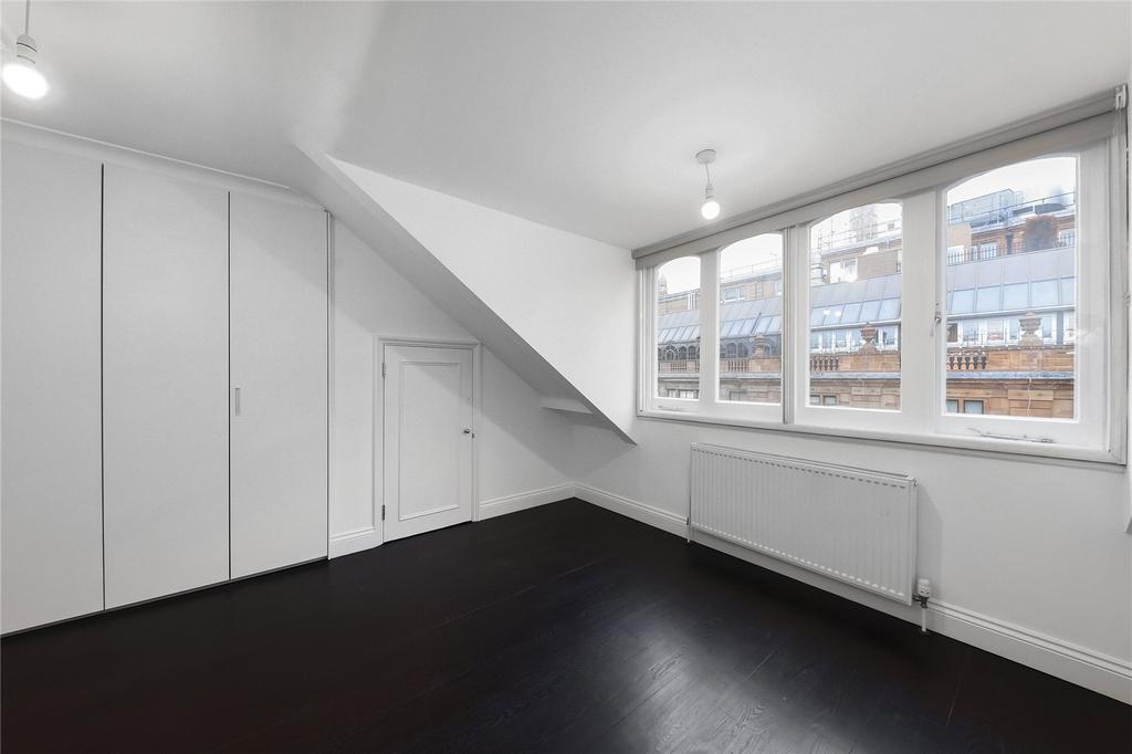 Apartment in London - View 3
