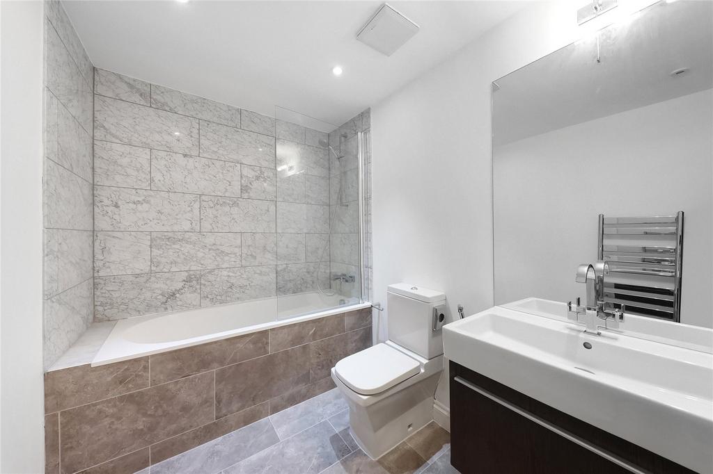 Apartment in London - View 4