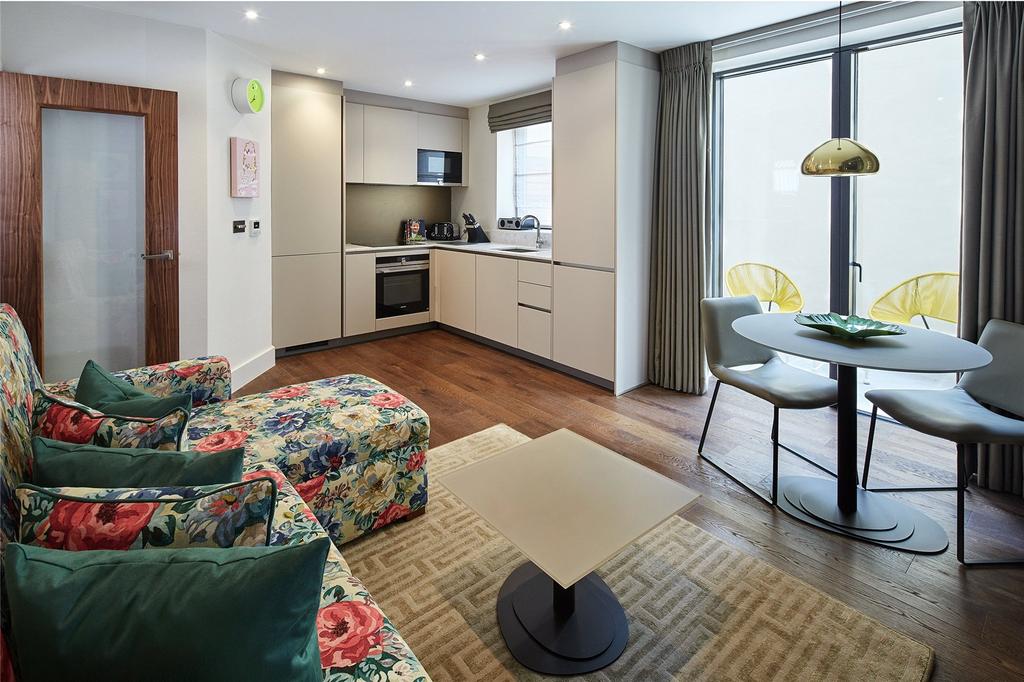 Apartment in London - View 2
