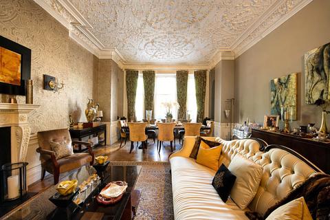 3 bedroom apartment for sale, Albert Hall Mansions, London, SW7