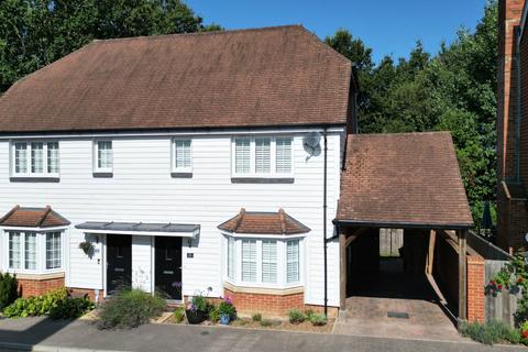 2 bedroom semi-detached house for sale, Woodham Close, Hawkhurst