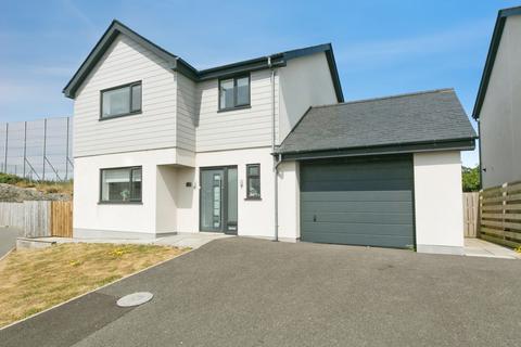 4 bedroom detached house for sale, Garreg Fawr, Trearddur Bay, Holyhead, LL65