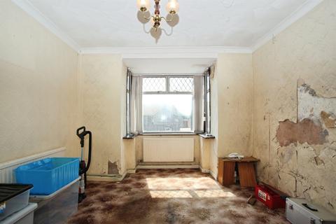 4 bedroom end of terrace house for sale, St. Cenydd Road, Caerphilly