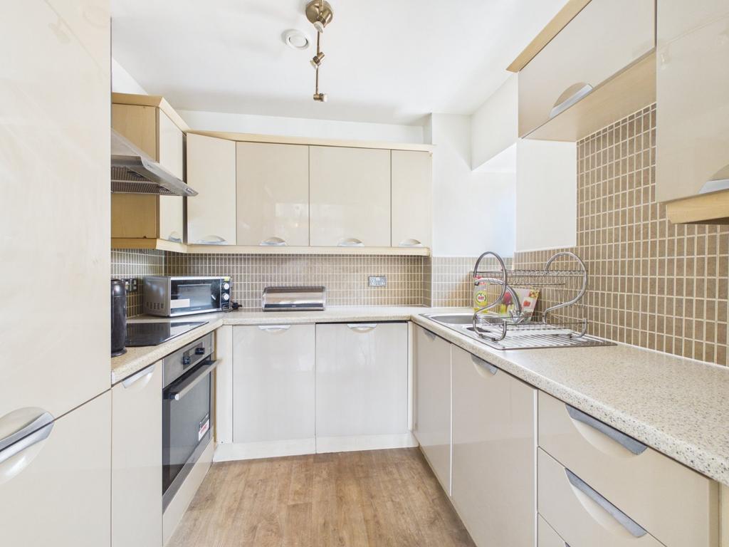 Apartment in Birmingham, West Midlands - View 3