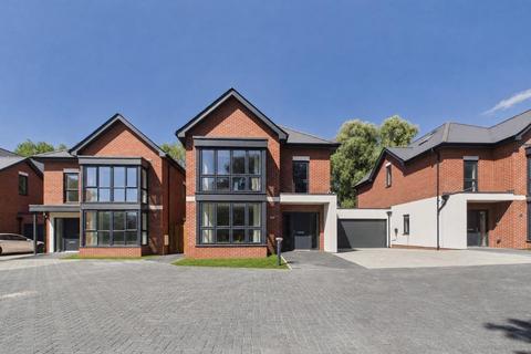 undefined, Roxwell Road, Chelmsford CM1