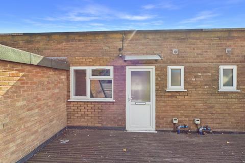 1 bedroom apartment to rent, High Street, Cradley Heath, West Midlands, B64