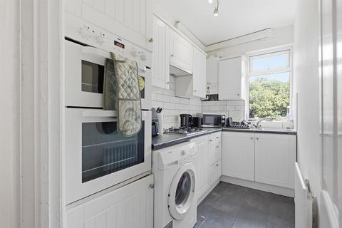 2 bedroom apartment for sale, Chesterfield Road, Dronfield