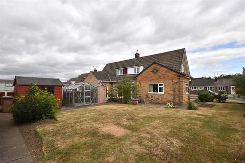 3 bedroom semi-detached house for sale, Russell Road, Goole