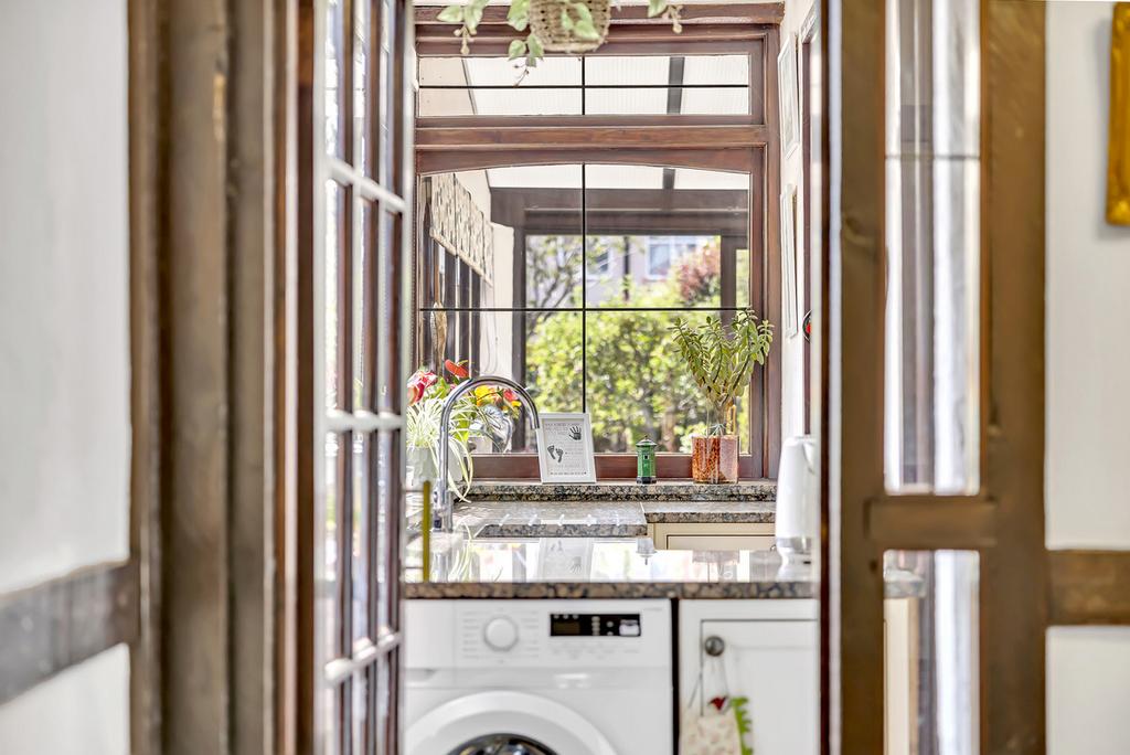 Utility room, utility