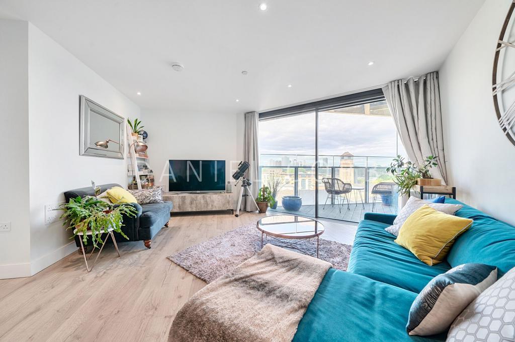 Open-plan living area, open plan living