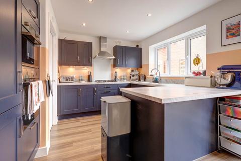 4 bedroom detached house for sale, Fortuna Road, Blandford St Mary