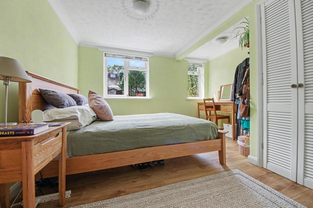 Apartment in Southampton, Midanbury - View 4