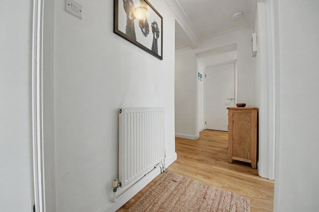 Apartment in Southampton, Midanbury - View 5