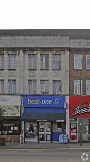 Convenience store to rent, 28 Shenley Rd Borehamwood WD6 1DR